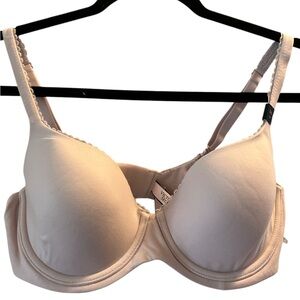 Victoria's Secret Body By Victoria demi 34D Bra NWT